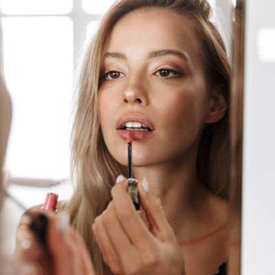 ลิปออย (Lip Oil) บำรุงริมฝีปาก 3 ลิปออย-(Lip-Oil)-1