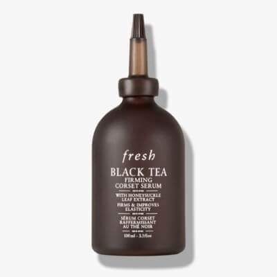 เซรั่มวิตามินซี ยี่ห้อไหนดี 2025 บำรุงผิวหน้าให้ใส ลดรอยสิว จุดด่างดำ 6 Fresh Black Tea Age-Delay Serum เซรั่มวิตามินซีต้านริ้วรอย