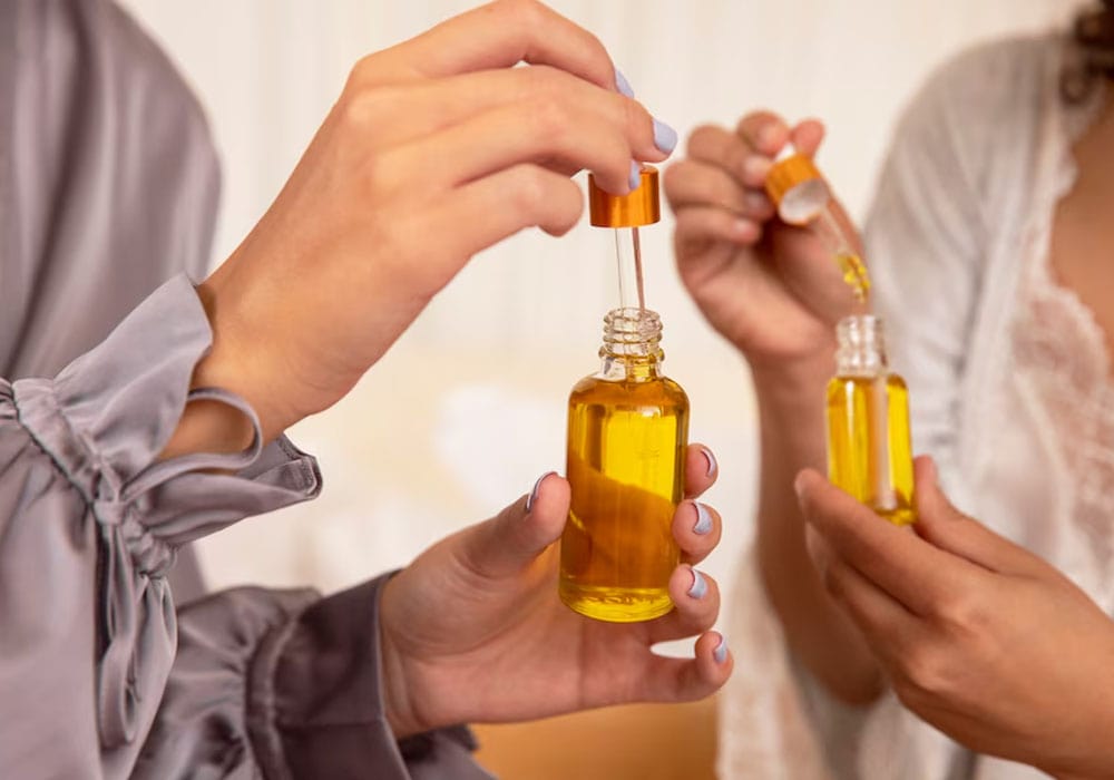 น้ำหอมออยล์ หรือ Perfume Oil