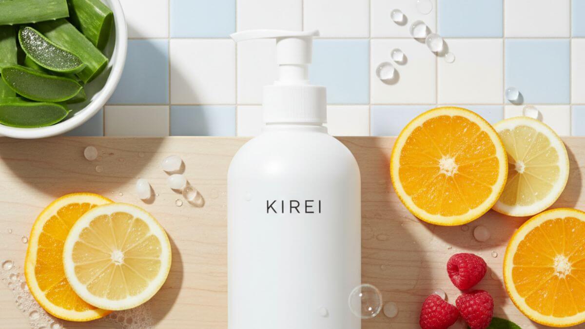 ครีมอาบน้ำ Kirei อาบสะอาดพร้อมบำรุงผิวให้นุ่มชุ่มชื้น หอมติดทนนาน 3 ส่วนผสมวิตามินในครีมอาบน้ำ Kirei ช่วยบำรุงผิว