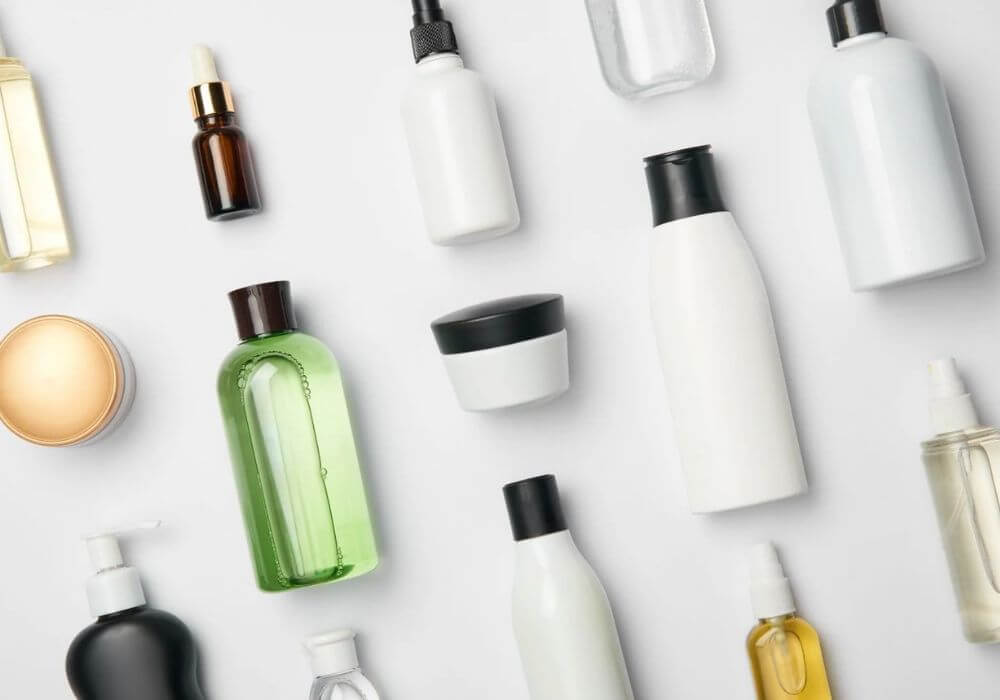 เวชสำอาง Cosmetics ผลิตภัณฑ์ช่วยดูเเลความงาม ภายใต้ผู้เชี่ยวชาญ 2 เวชสำอาง