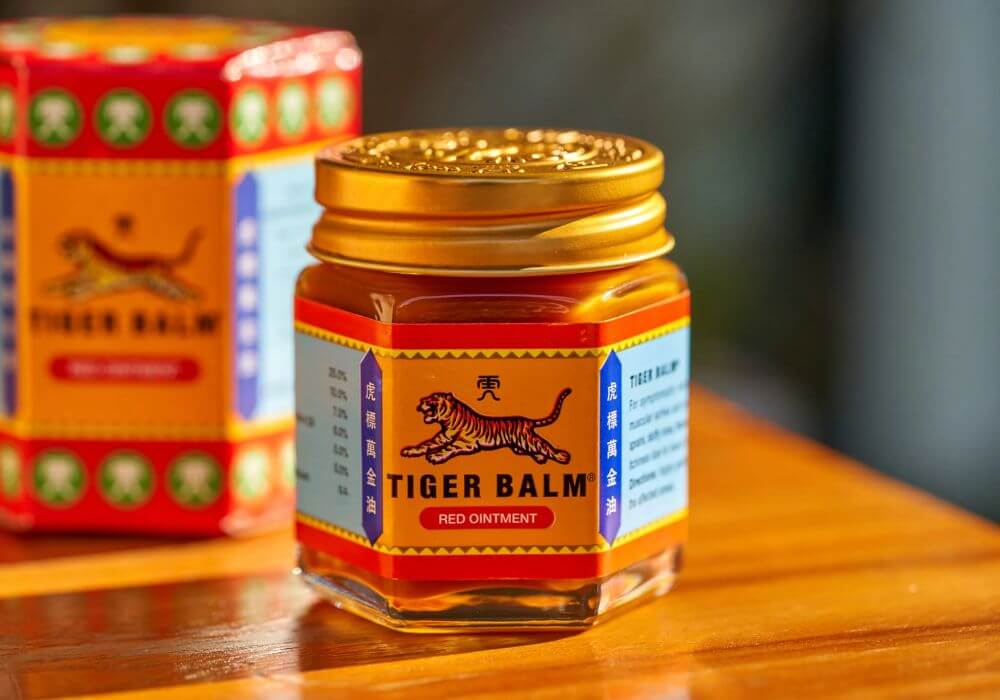 ยาหม่องสูตรร้อน Hot Balm หรือ Warming Balm 2 ยาหม่องสูตรร้อน