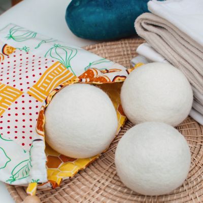 ลูกบอลอบผ้า Dryer Balls ช่วยลดรอยยับ ผ้าแห้งเร็วขึ้น 3 ลูกบอลอบผ้า 1