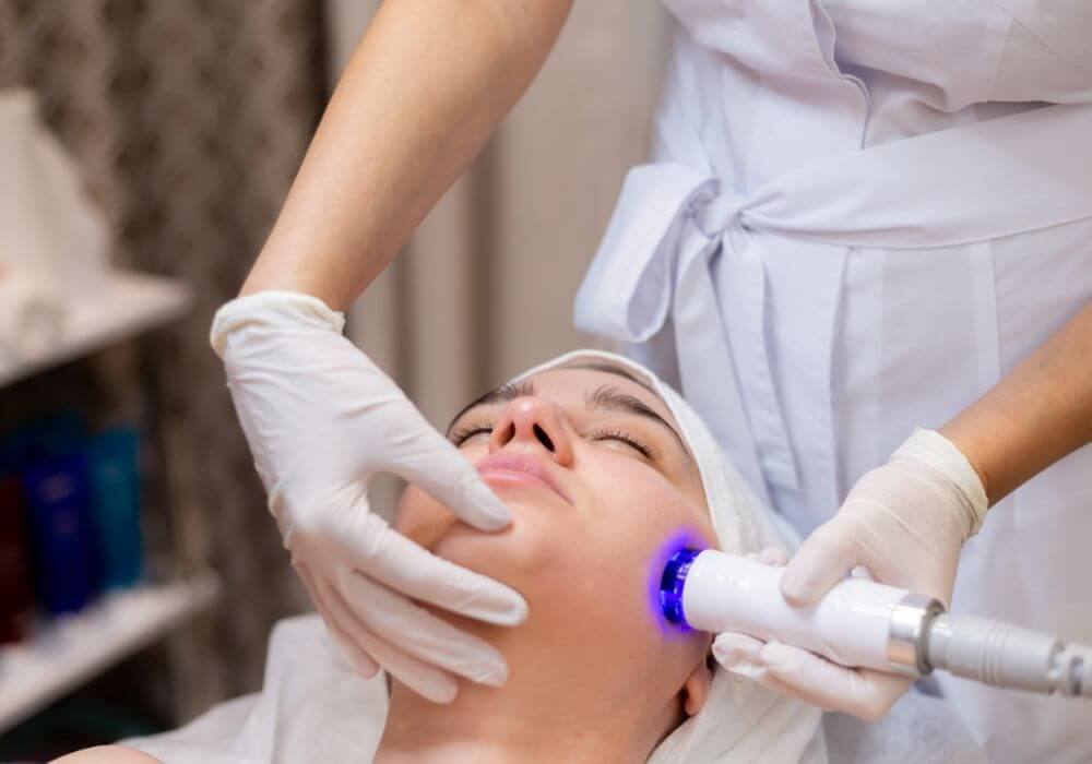 เครื่องนวดหน้า Facial Massager กระตุ้นการไหลเวียนของเลือด 2 เครื่องนวดหน้า Facial Massager