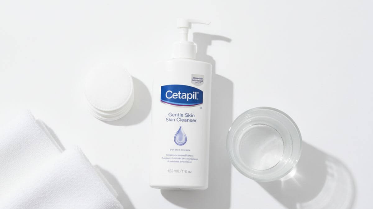 Cetaphil Gentle Skin Cleanser รีวิว วิธีใช้ จุดเด่น และส่วนผสมสำหรับผิวแพ้ง่าย 6 ข้อดีของคลีนเซอร์สูตรอ่อนโยน Cetaphil Gentle Skin Cleanser