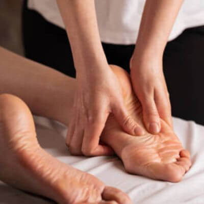 นวดฝ่าเท้า Foot Reflexology หรือ Foot Massage 3 นวดฝ่าเท้า 1