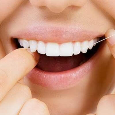 ไหมขัดฟัน Dental Floss ช่วยกำจัดคราบพลัคและเศษอาหาร 3 ไหมขัดฟัน 1