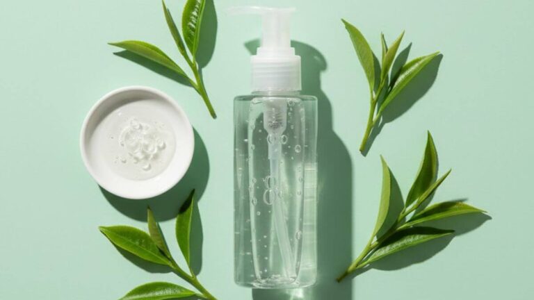 ภาพปกโฟมล้างหน้าทีทรีสำหรับผิวมันและผิวเป็นสิว